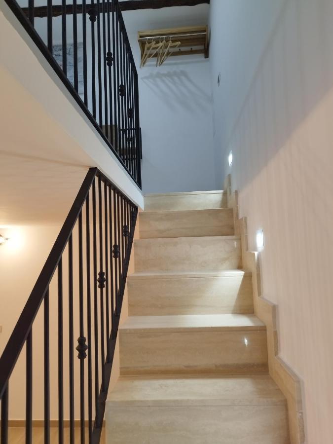 Il Rifugio Del Conte Apartment Наполи Екстериор снимка